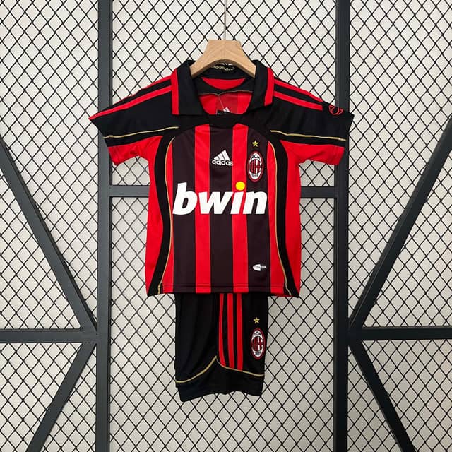 Dziecięcy zestaw Retro AC Milan domowy 2006/07