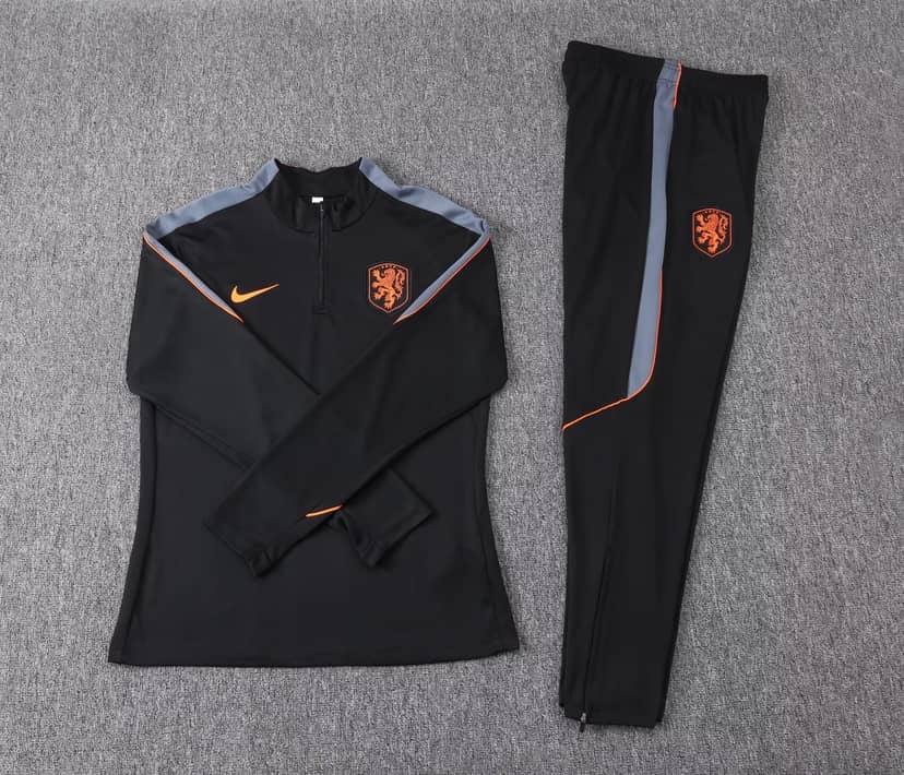 2026 Netherlands Half-Pull Training Suit Black Shirt Set--6