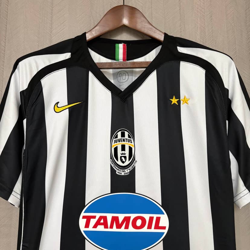 2005/2006 Retro Juventus Home Shirt--2