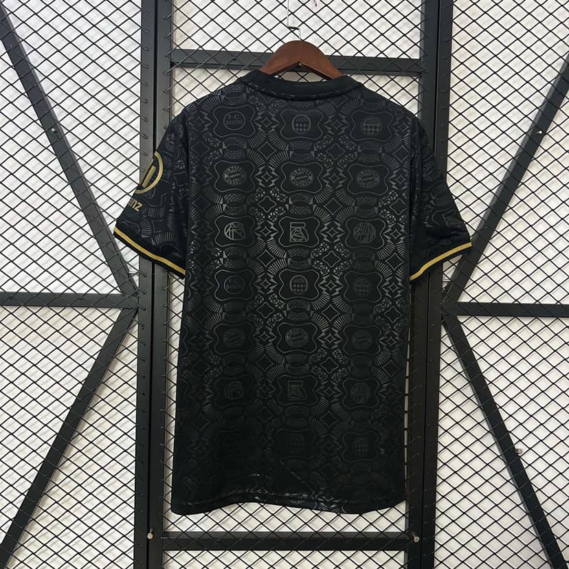 Maglia Bayern Monaco Edizione 125° Anniversario 2024/25 Nera--1