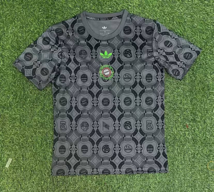 Camiseta Bayern de Múnich Edición Especial Oktoberfest 2025/26 Gris Oscuro