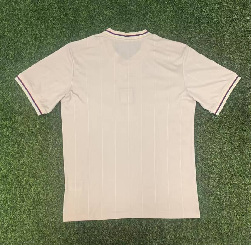 Camisola Olympique de Lyon Edição 75.º Aniversário 2024/25 Branco-Sujo--1