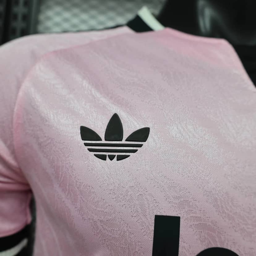 Maillot Juventus Extérieur 2026/27 Version Player--4