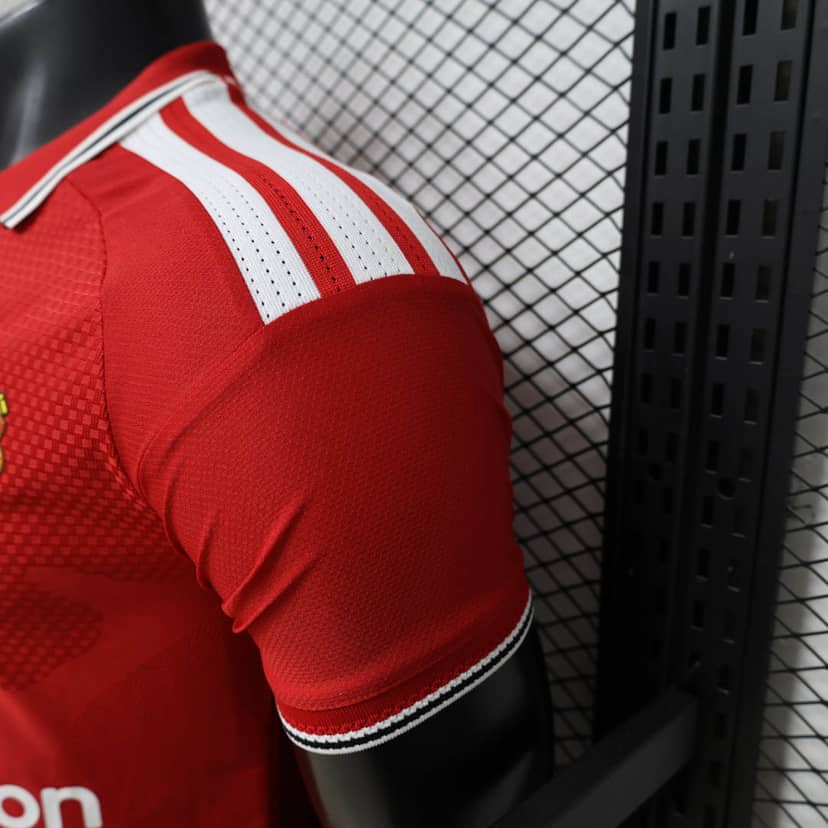 Koszulka Manchesteru United domowa 2026/27 wersja zawodnicza--7