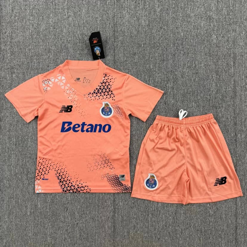 2026/2027 Porto Goalkeeper Pink Shirt Kids Size