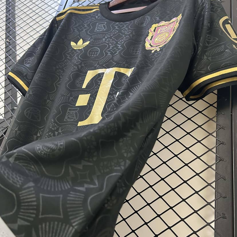 Maglia Bayern Monaco Edizione 125° Anniversario 2024/25 Nera--7