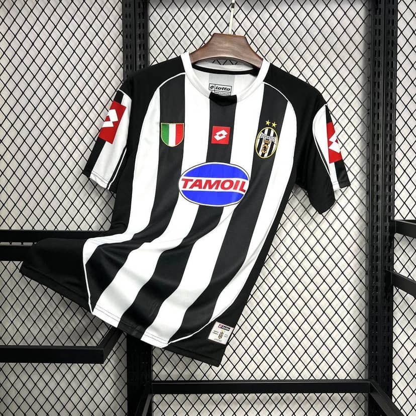 2002/2003 Retro Juventus Home Shirt--2