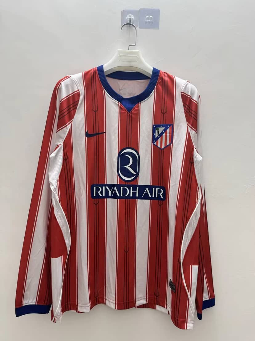 Camisola Atlético de Madrid Principal 2026/27 Manga Longa