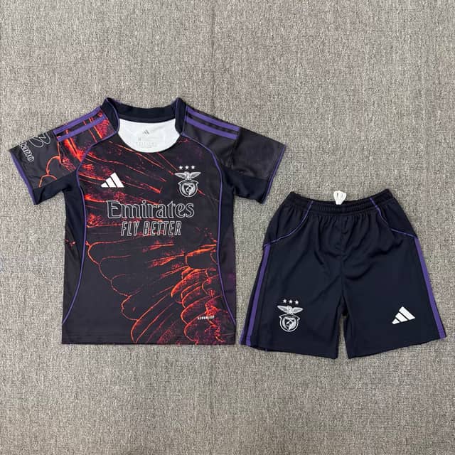 Completino Bambino Benfica Special Edition Vhils «Starry Sky» 2025/26 Viola
